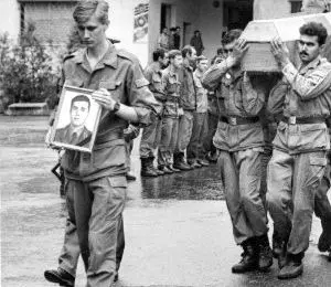 Преданная и проданная армия - Совершенно Секретно Преданная и проданная армия - Совершенно Секретно